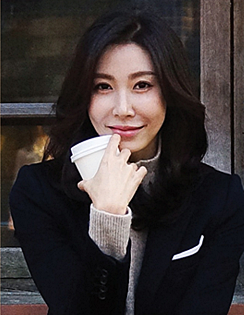▲연극 '사랑에 스치다' 성현아(출처=벨라뮤즈)