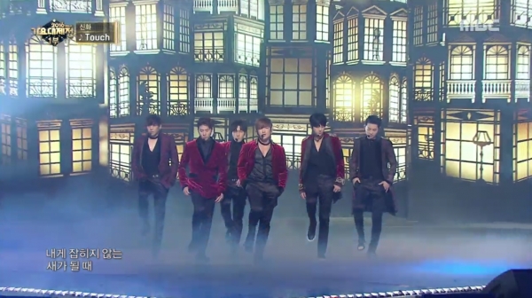 ▲그룹 신화(사진=MBC '가요대제전' 방송화면)