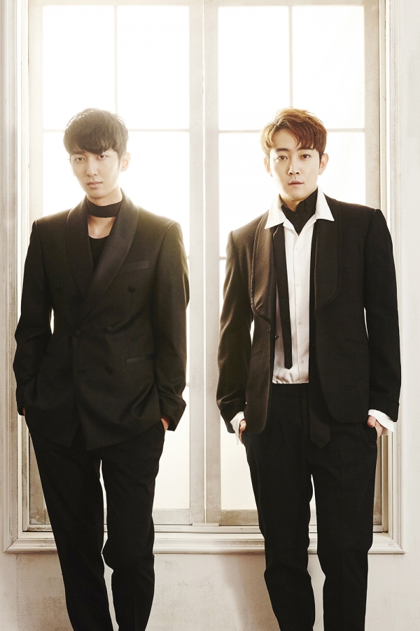 ▲트랙스 멤버 정모(좌), 제이(사진=SM엔터테인먼트)