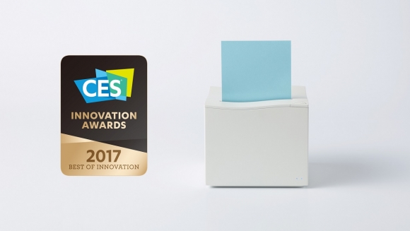 ▲망고슬래브의 네모닉은 미국가전협회(CTA)가 카테고리별 최고 제품에만 수여하는 ‘최고혁신상(Best of Innovation Awards)’ 을  ‘컴퓨터 액세서리’ 부문에서 최고점수를 받아 수상했다. (사진제공=망고슬래브)