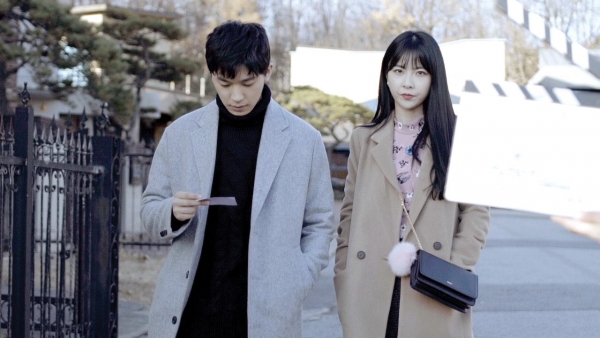 ▲그룹 틴탑 창조(왼쪽)와 나인뮤지스 혜미(사진=(주)디지털에볼루션)