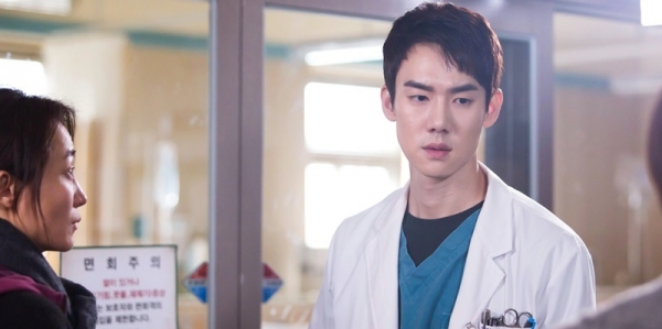 ▲SBS 월화드라마 '낭만닥터 김사부' 19회 유연석(강동주 역) 스틸컷(사진=삼화네트웍스)