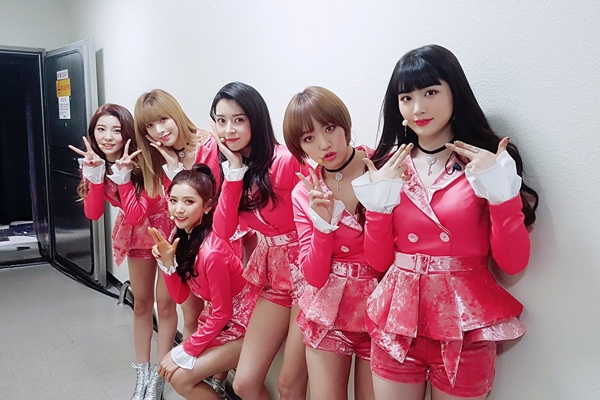 ▲그룹 헬로비너스(사진=헬로비너스 공식 트위터)