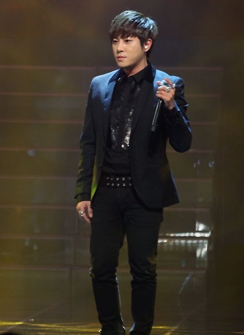 ▲그룹 디셈버 윤혁(사진=에스프로하우스)