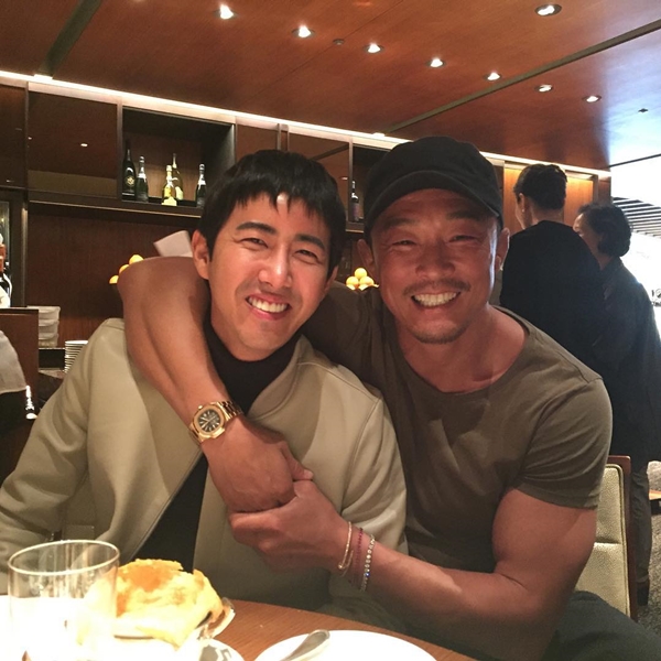 ▲제국의아이들 광희, 이종격투기선수 추성훈(사진=광희 인스타그램)