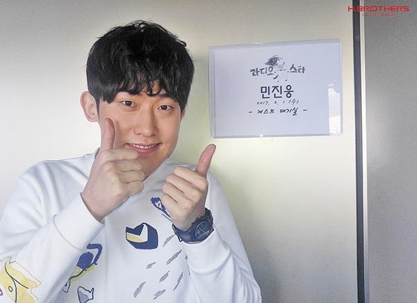 ▲배우 민진웅(사진=화이브라더스 공식 인스타그램)