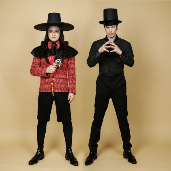 ▲그룹 노라조(사진=유케이레코즈)