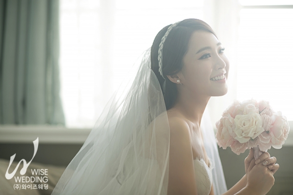 ▲장주은 SBS CNBC 아나운서(사진=스카이에잇스튜디오 (라리스튜디오) )