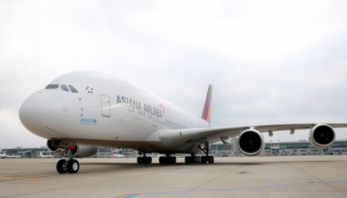 ▲아시아나항공이 2014년 첫 도입한 A380.