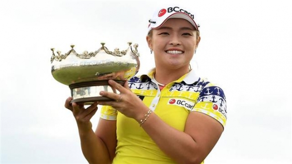 ▲한국선수 중 LPGA투어 ISPS 한다 호주 여자오픈에서 올 시즌 첫 우승을 안겨준 장하나. 사진=LPGA