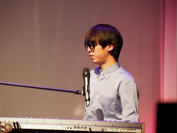 ▲가수 겸 프로듀서 구름(사진=SNS)