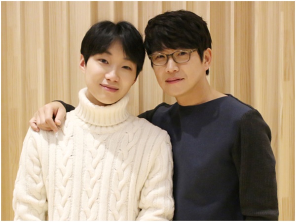 ▲매니저 지우진, 뮤지컬 배우 민영기(사진=㈜EA&C )