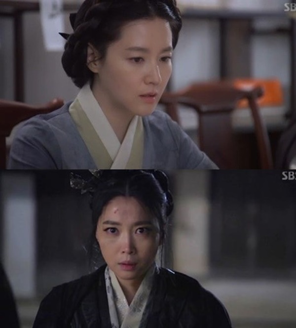 ▲사임당 역의 배우 이영애, 휘음당 역의 배우 오윤아(사진=SBS 수목드라마 '사임당 빛의 일기' 17회)