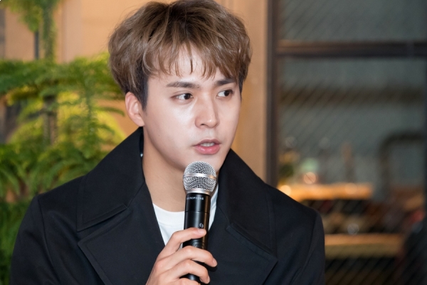 ▲O tvN 신규 프로그램 '주말엔 숲으로'에 출연하는 그룹 하이라이트 손동운(사진=O tvN)