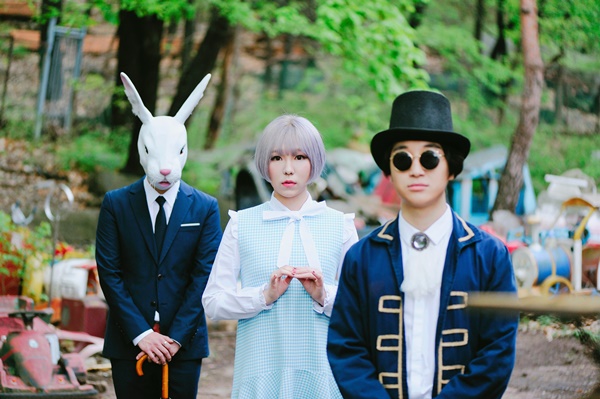 ▲혼성듀오 신현희와 김루트(사진=문화인)