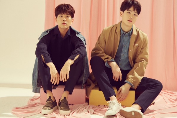 ▲남성 듀오 어쿠루브가 '마인드유'로 팀명을 변경했다 (사진=스타쉽엔터테인먼트)
