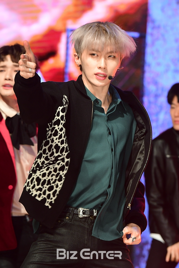 ▲맵식스 싸인(사진=윤예진 기자 yoooon@)