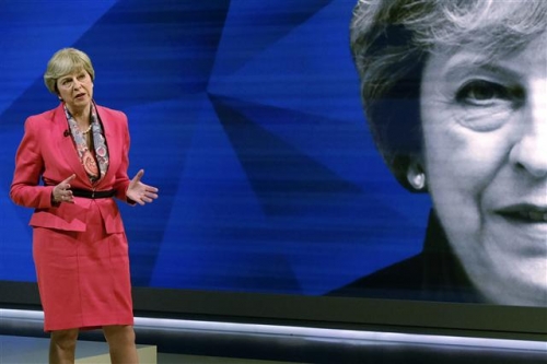 ▲테리사 메이 영국 총리가 29일(현지시간) 총선 관련 방송에서 발언하는 모습. 사진=AP뉴시스