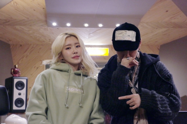 ▲싱어송라이터 수란(왼쪽)과 딘(사진=밀리언마켓)