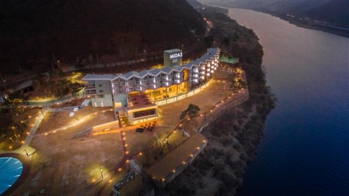 ▲대교가 가평 북한강변에 '마이다스 리조트'를 오픈했다.