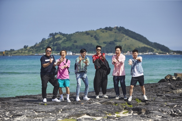 ▲'무한도전' 멤버들과 배우 배정남(사진=MBC)