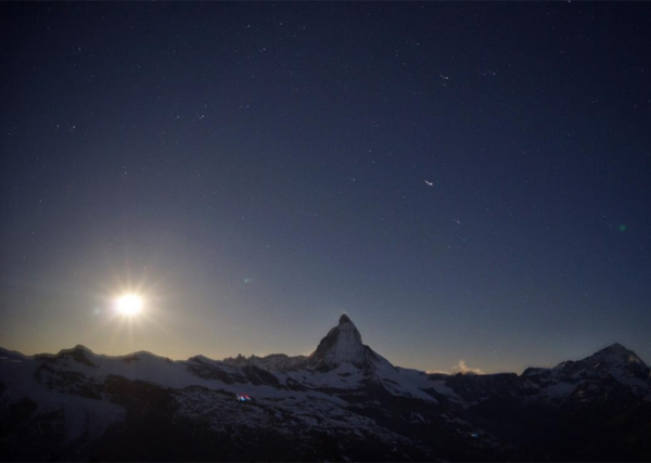 ▲이특이 27일 오후 스위스 도난사건에 대해 직접 밝혔다.(사진=인스타그램)