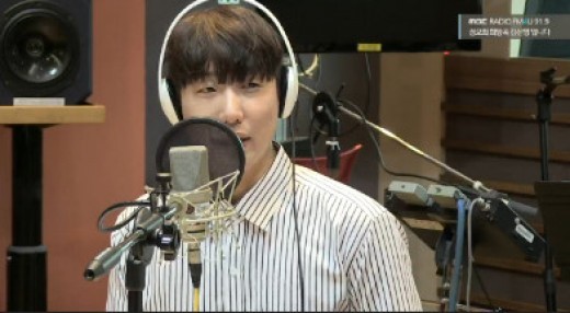 (▲MBC FM4U '정오의 희망곡 김신영입니다')