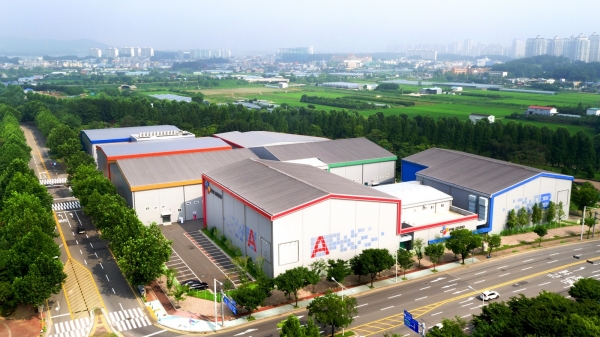 ▲CJ E&M 일산제작센터 전경(사진=CJ E&M)