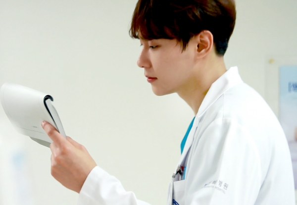 ▲유니크 성주(사진=성주 인스타그램)