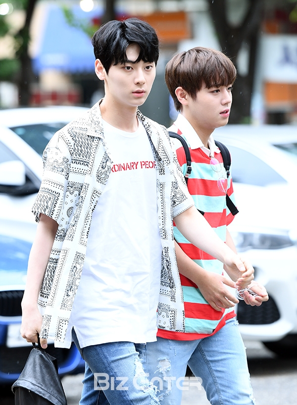 ▲워너원 황민현, 박지훈(사진=고아라 기자 iknow@)