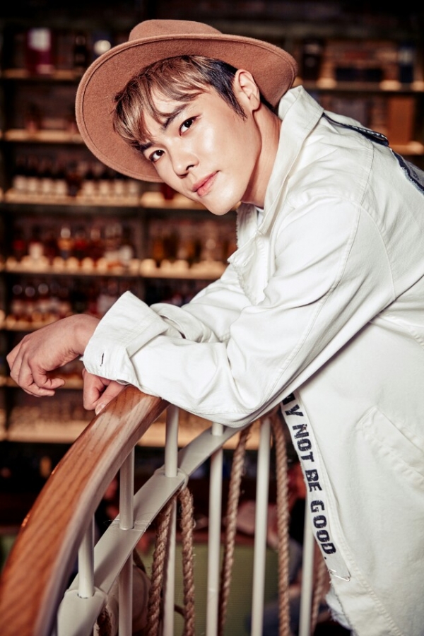 ▲가수 휘성(사진=리얼슬로우 컴퍼니)