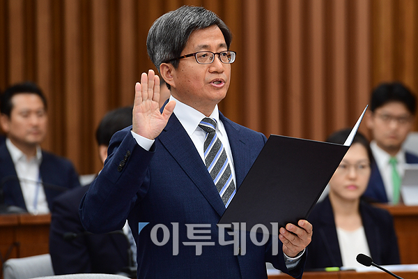 ▲인사청문회에 참석한 김명수 대법원장 후보자