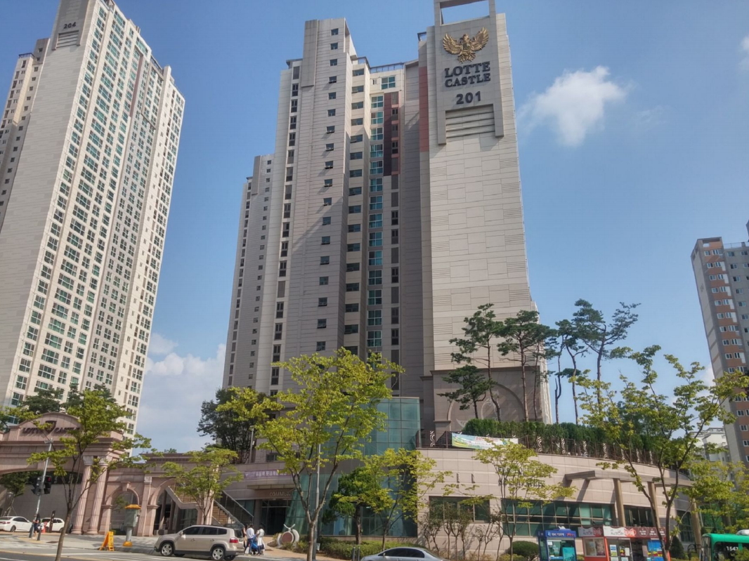 ▲경기 용인시 기흥구 중동 1101 어정마을 롯데캐슬에코2단지(사진=지지옥션)