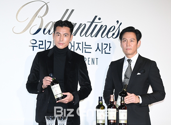 ▲정우성, 이정재(사진=고아라 기자 iknow@)