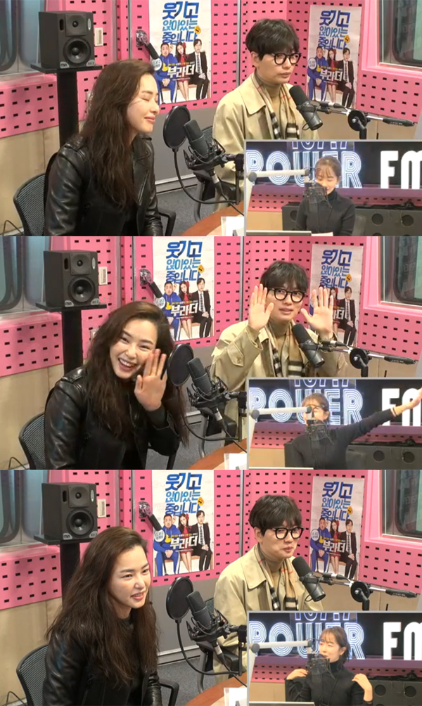 ▲'씨네타운' 이하늬 이동휘(사진=SBS 파워FM)