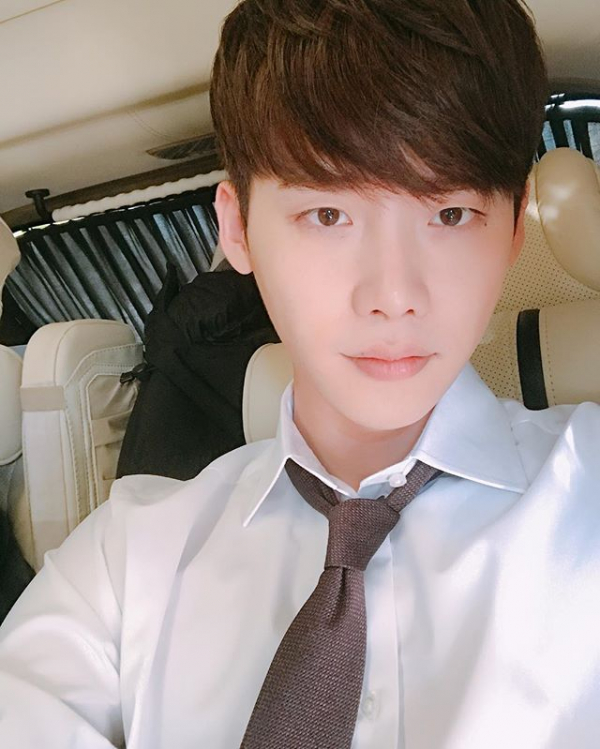 (출처=이종석 인스타그램)