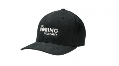 ▲보링컴퍼니 모자. 보링은 모자를 통한 자금조달인 이른바 ‘모자공개(IHO)’를 통해 한 달 만에 30만 달러 이상의 자금을 모았다. 출처 보링컴퍼니 웹사이트 