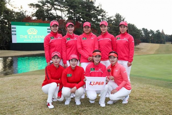 ▲팀 KLPGA 뒷줄부터 시계 방향으로  김지현 배선우 고진영 오지현 김해림 이정은6 김하늘 김지현2 김자영2.