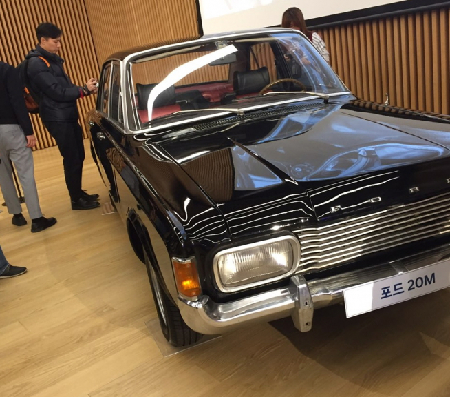 ▲그라나다와 그랜저 등으로 이어진 고급차 라인업의 시작점은 포드 20M이었다. (사진제공=현대차)