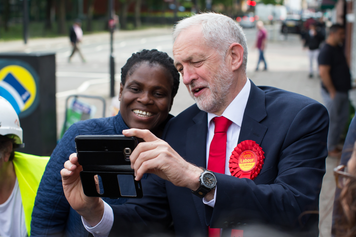 ▲제레미 코빈 노동당 대표(오른쪽).(사진=신화뉴시스)