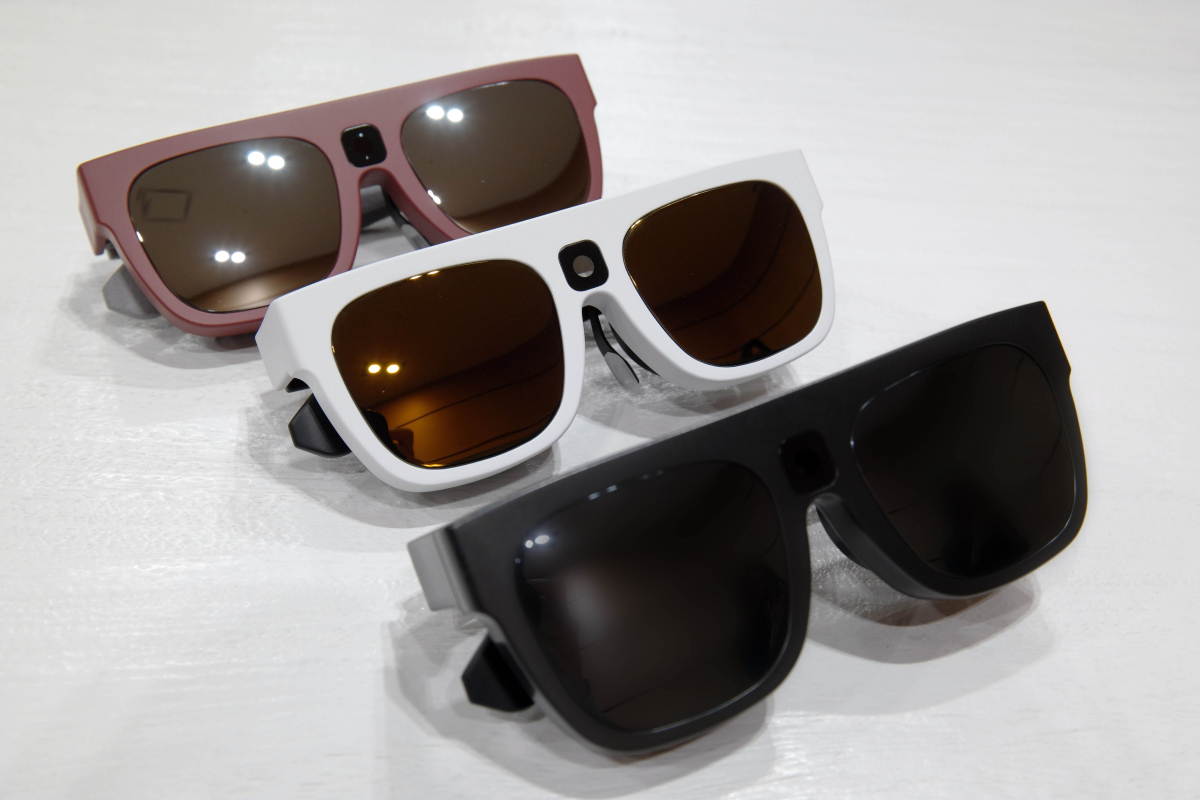 ▲저시력 장애인을 위한 시각보조솔루션 ‘릴루미노(Relumino) 글래스’ 