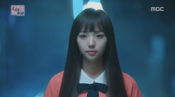 ▲배우 채수빈(사진=MBC '로봇이 아니야')