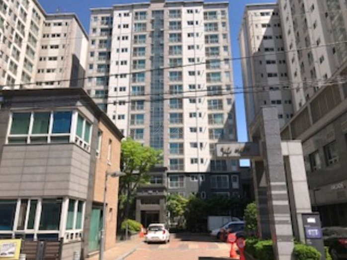 ▲경기 수원시 권선구 세류동 1255, -1 수원권선어울림(사진=지지옥션)