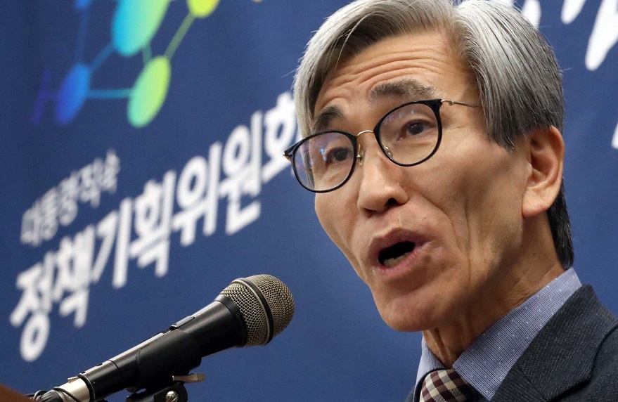 ▲정해구 정책기획위원회 위원장 겸 국민헌법자문특별위원회 위원장(연합뉴스)