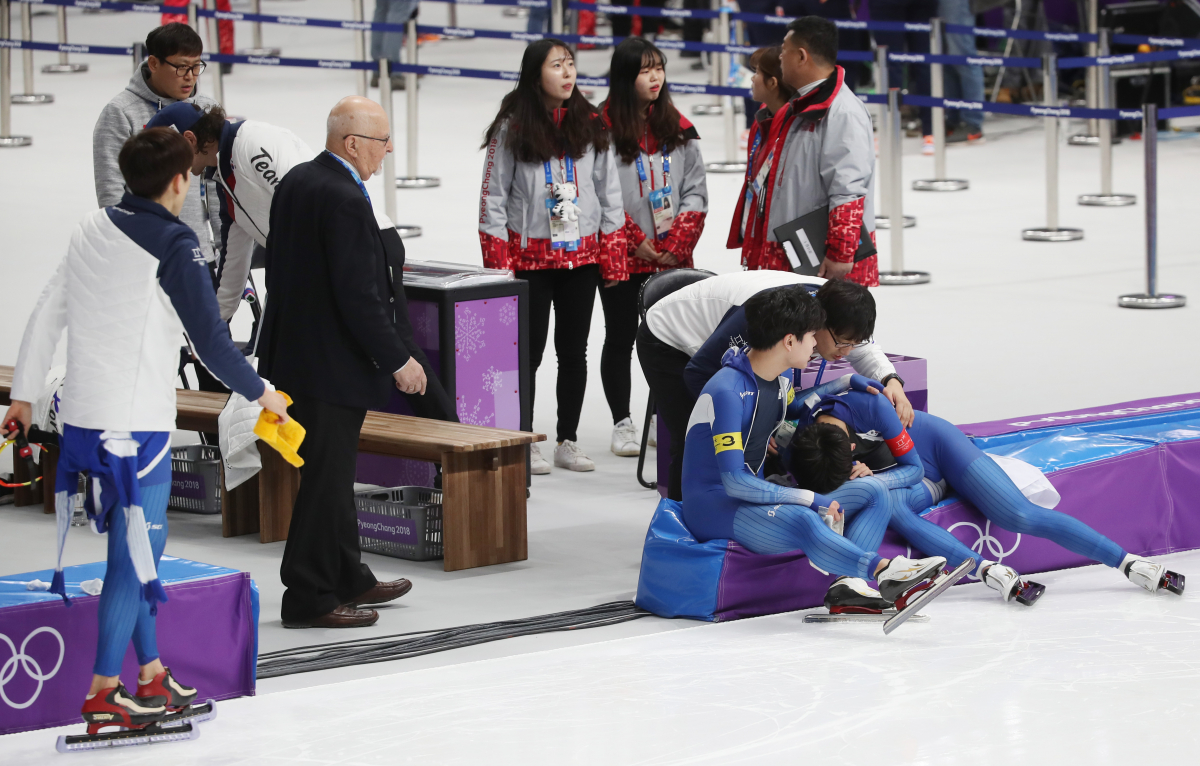 ▲결승전을 마친 남자 팀추월 대표팀.(연합뉴스)
