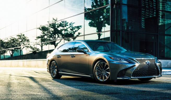 ▲렉서스 코리아가 3월 한달 동안 프레시 에어 위크 시승회를 연다. 사진은 LS500h. (사진제공=한국토요타)