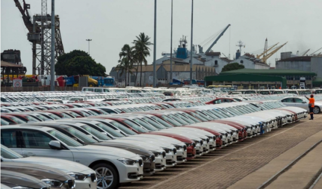 ▲미국 수출을 대기 중인 독일 BMW 모습. (사진제공=프레스BMW그룹 )