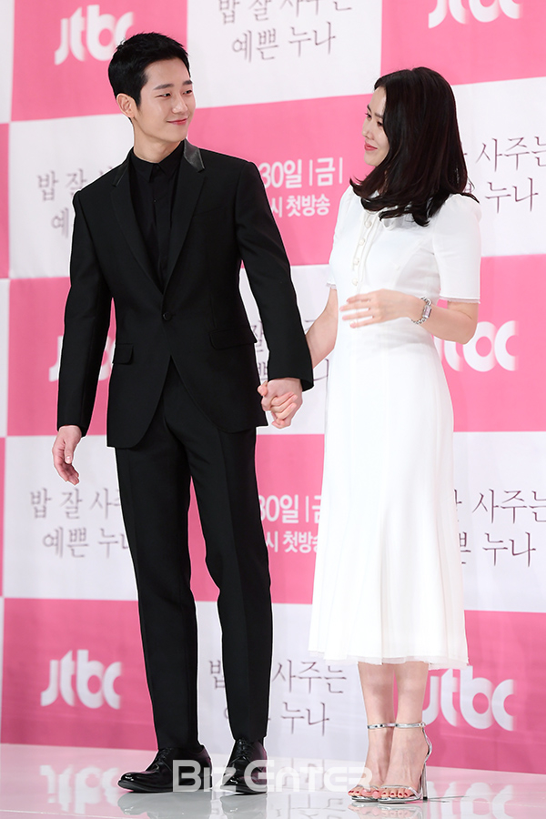 ▲정해인, 손예진(사진=고아라 기자 iknow@)