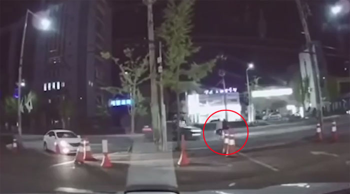 ▲광주 쌍촌동 교통사고 당시 모습.(출처=유튜브 영상 캡처)