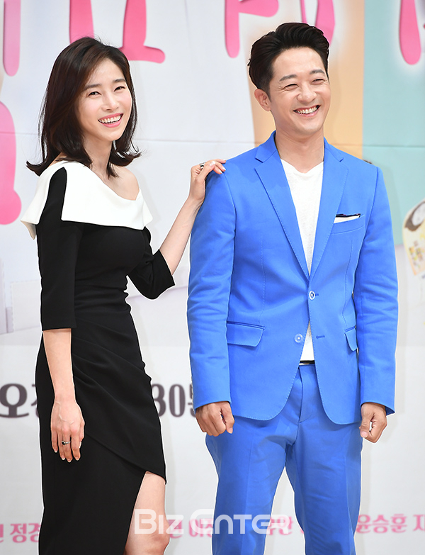 ▲문보령, 알렉스(사진=고아라 기자 iknow@)